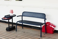 Brick Table Bijzettafel voor buiten, zwart, 56x39x63.5 cm