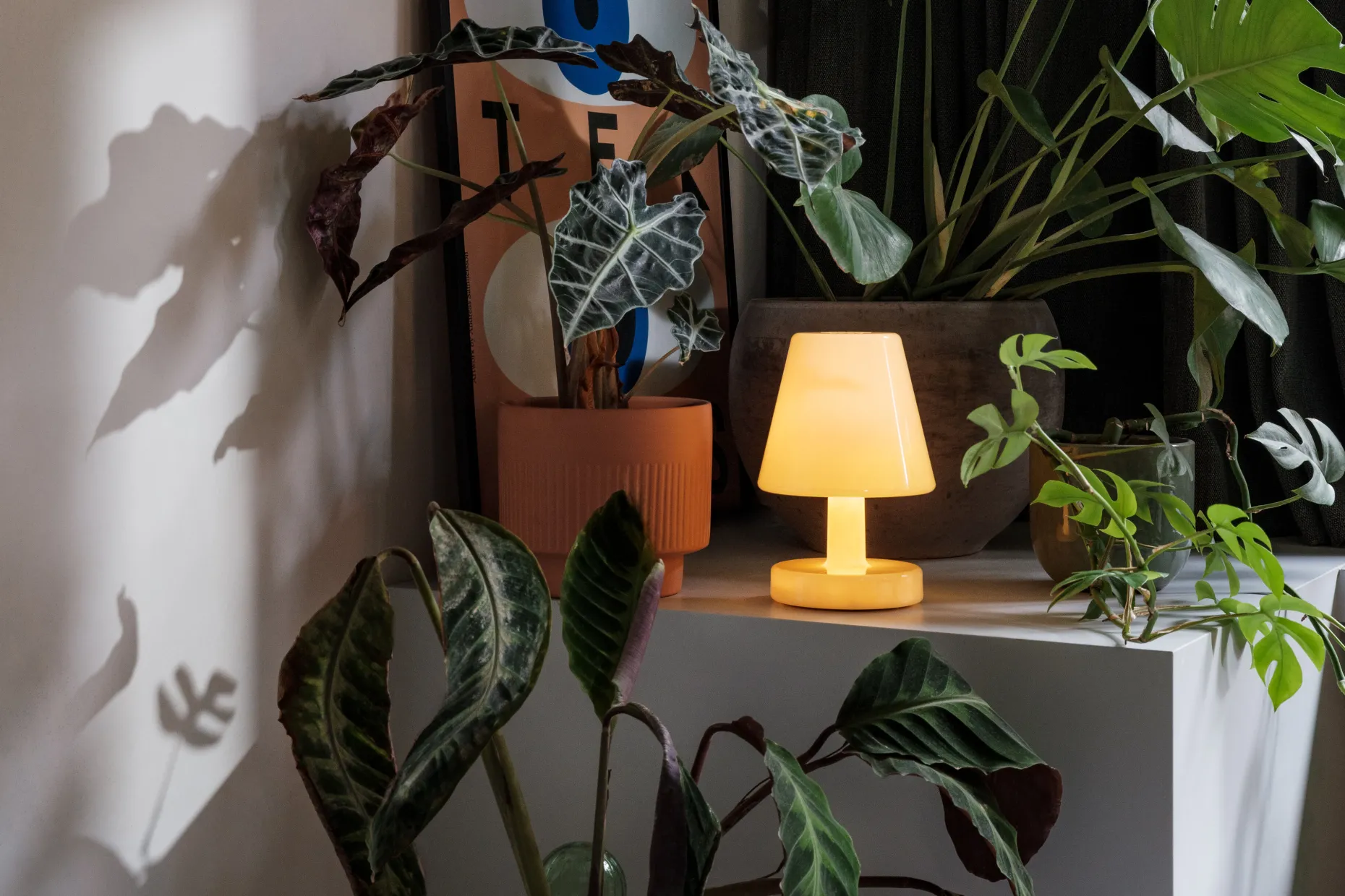 Edison The Ambiance Oplaadbare lamp, geel, 16.5x16.5x25.3 cm