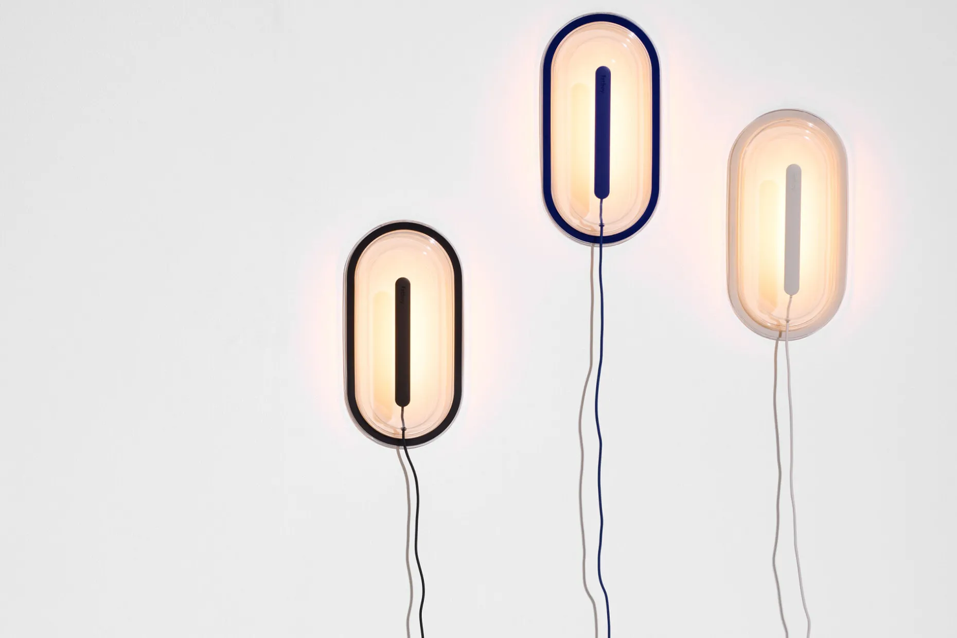 Led's Strip Wandlamp, beige, 36.5x18.9x7 cm