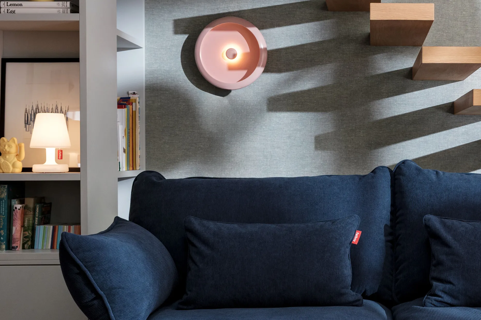 Oloha Large Wandlamp, roze, 37.5x37.5x8.2 cm