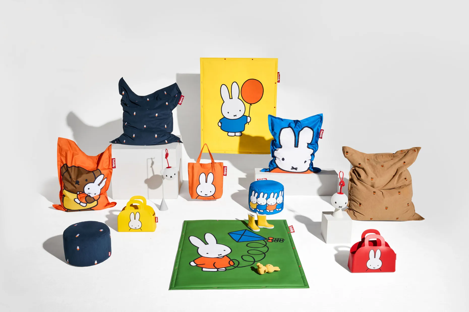 Sjopper-kees x Miffy Nijntje tas, rood, 47x17x44 cm