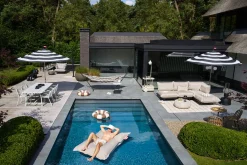 Stripesol + Base Black Parasol met voet, 350x350x280 cm