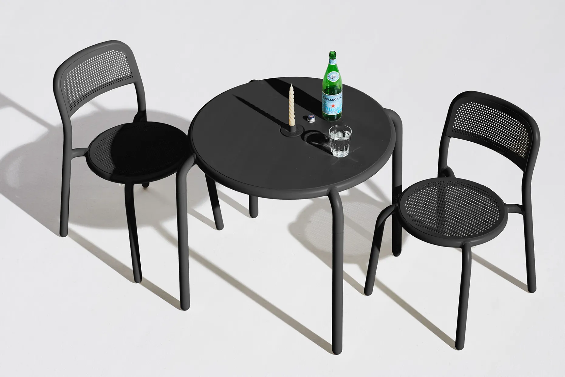 Toní Bistreau Kleine tuintafel, zwart, 80x80x76 cm